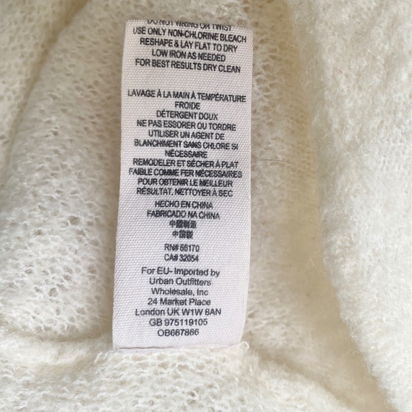 Free People -CREME colour Wool blend Sweater - Picture 11 of 14